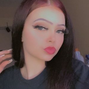 Meet your Posher, Harmony